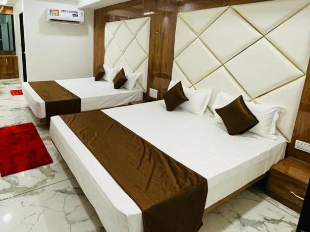Hotel New German Ahmedabad Chambre photo